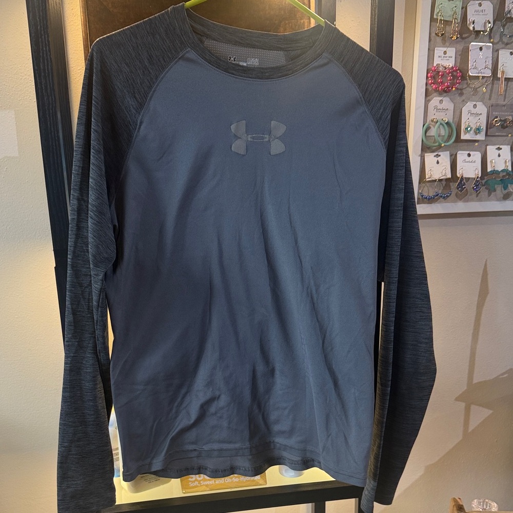 Under Armour Men's HeatGear Charcoal Long Sleeve Tee